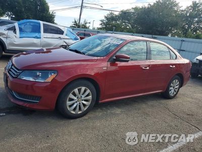 2015 VOLKSWAGEN PASSAT S 1VWAT7A3XFC080215 - główne zdjęcie licytacji z USA - miniatura