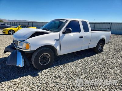 2002 FORD F150 1FTRX17WX2NB10952 - główne zdjęcie licytacji z USA - miniatura