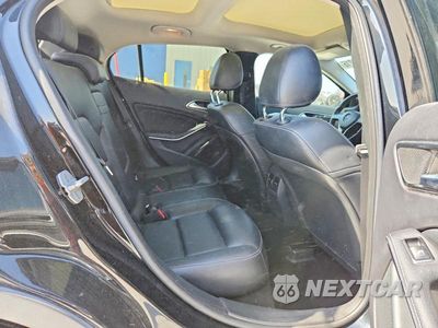 Zdjęcie 11 z 13 samochodu: 2015 MERCEDES-BENZ GLA 250 VIN:WDCTG4EB0FJ116273 - miniatura
