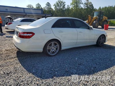 Trzecie zdjęcie samochodu z tyłu: 2012 MERCEDES-BENZ E 350 VIN:WDDHF5KBXCA641027 - miniatura