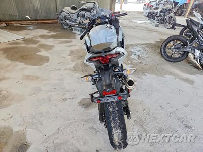 Czwarte zdjęcie samochodu z boku: 2025 KAWASAKI EX500 VIN:ML5EXGG13SDA71534 - miniatura