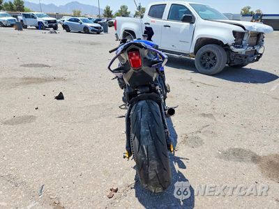 Czwarte zdjęcie samochodu z boku: 2023 YAMAHA YZFR1 VIN:JYARN66E8PA003002 - miniatura