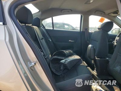 Zdjęcie 10 z 12 samochodu: 2016 CHEVROLET CRUZE LIMITED LT VIN:1G1PE5SB0G7141429 - miniatura