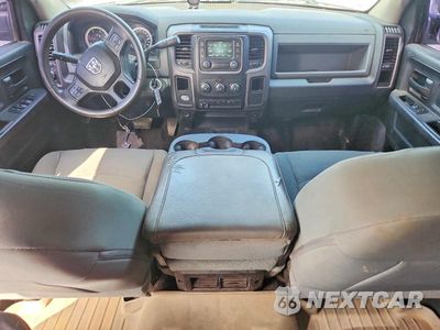 Zdjęcie 8 z 12 samochodu: 2014 RAM 2500 ST VIN:3C6UR5CL2EG277057 - miniatura