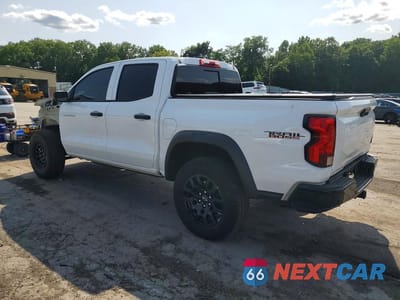 Drugie zdjęcie samochodu z przodu: 2024 CHEVROLET COLORADO TRAIL BOSS VIN:1GCPTEEK7R1139661 - miniatura