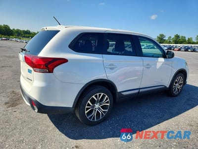 Trzecie zdjęcie samochodu z tyłu: 2016 MITSUBISHI OUTLANDER ES VIN:JA4AD2A32GZ017203 - miniatura