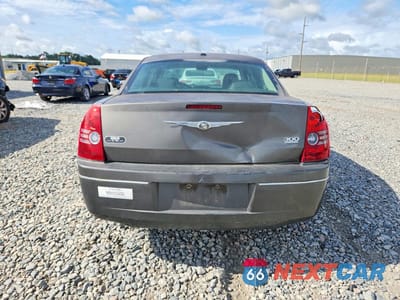 Zdjęcie 6 z 12 samochodu: 2010 CHRYSLER 300 TOURING VIN:2C3CA5CV9AH206501 - miniatura