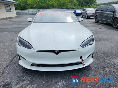 Piąte zdjęcie samochodu w środku: 2023 TESLA MODEL S VIN:5YJSA1E5XPF511887 - miniatura