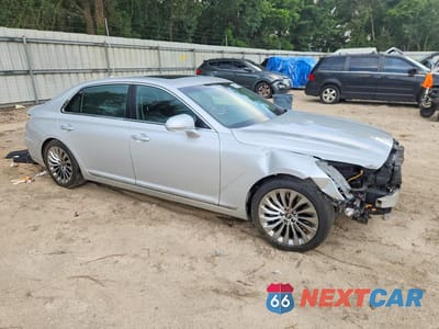 Czwarte zdjęcie samochodu z boku: 2017 GENESIS G90 ULTIMATE VIN:KMHG54JH9HU032523 - miniatura