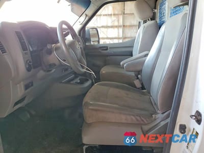 Zdjęcie 7 z 13 samochodu: 2016 NISSAN NV 1500 S VIN:1N6BF0KM2GN802776 - miniatura