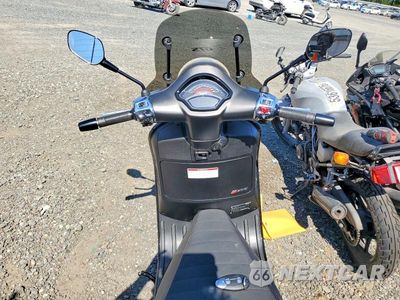 Zdjęcie 6 z 9 samochodu: 2025 VESPA GTS/SEI GIORNI 300 VIN:ZAPMD39M0S5201740 - miniatura
