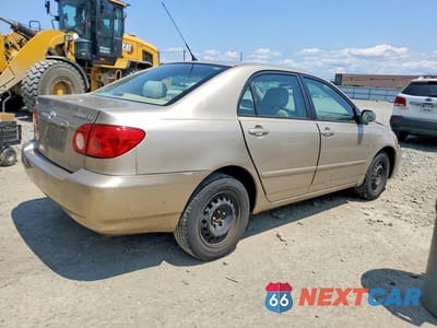 Trzecie zdjęcie samochodu z tyłu: 2006 TOYOTA COROLLA LE VIN:1NXBR32EX6Z759616 - miniatura