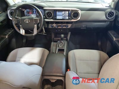 Zdjęcie 8 z 12 samochodu: 2017 TOYOTA TACOMA SR5 V6 VIN:5TFCZ5AN7HX093211 - miniatura