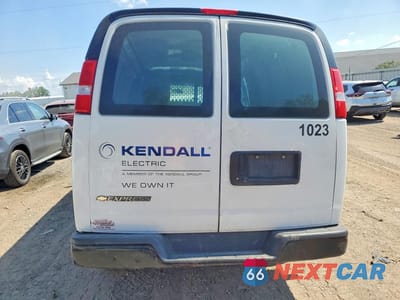 Zdjęcie 6 z 14 samochodu: 2022 CHEVROLET EXPRESS G3500 DELIVERY VAN VIN:1GCZGHF71N1155003 - miniatura