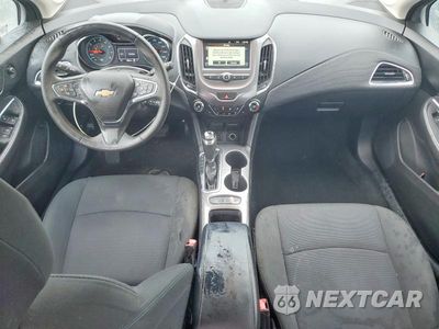 Zdjęcie 8 z 12 samochodu: 2018 CHEVROLET CRUZE LT VIN:1G1BE5SM6J7111628 - miniatura