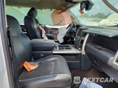 Zdjęcie 7 z 11 samochodu: 2013 RAM 1500 LARAMIE VIN:1C6RR7VT0DS696840 - miniatura