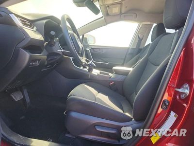 Zdjęcie 7 z 12 samochodu: 2024 TOYOTA RAV4 LE VIN:JTMMWRFV7RD268637 - miniatura