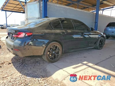Trzecie zdjęcie samochodu z tyłu: 2022 BMW 530E VIN:WBA13AG09NCJ28747 - miniatura