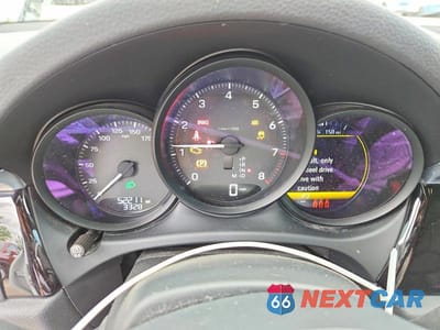 Zdjęcie 9 z 13 samochodu: 2022 PORSCHE MACAN VIN:WP1AA2A59NLB03509 - miniatura