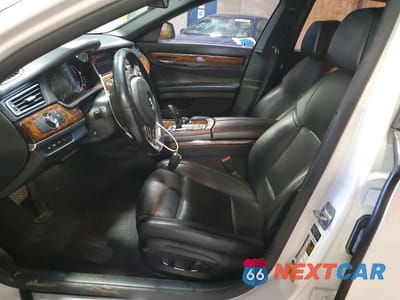 Zdjęcie 7 z 12 samochodu: 2014 BMW 750 LI VIN:WBAYE8C56ED780500 - miniatura