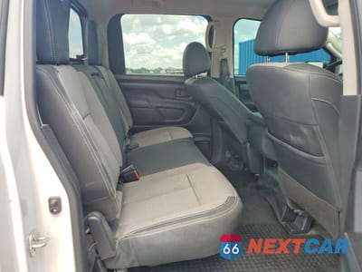 Zdjęcie 10 z 12 samochodu: 2021 NISSAN TITAN XD S VIN:1N6AA1FA0MN518719 - miniatura