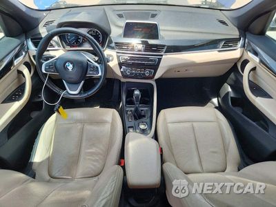 Zdjęcie 8 z 12 samochodu: 2018 BMW X1 SDRIVE28I VIN:WBXHU7C3XJ5L08564 - miniatura