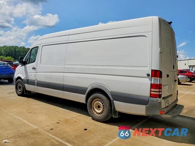 Drugie zdjęcie samochodu z przodu: 2015 MERCEDES-BENZ SPRINTER 2500 VIN:WD3PE8DC9F5991269 - miniatura
