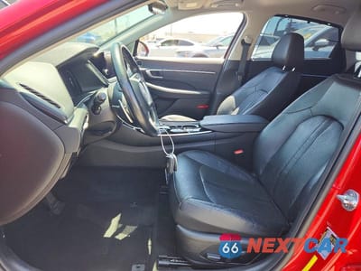 Zdjęcie 7 z 12 samochodu: 2020 HYUNDAI SONATA HYBRID LIMITED VIN:KMHL54JJ3LA010478 - miniatura