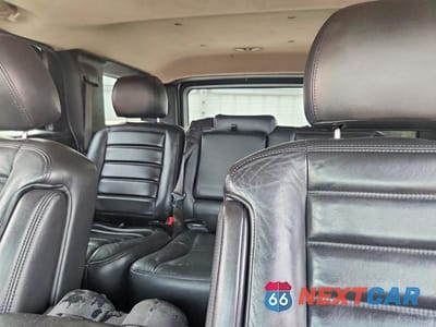 Zdjęcie 10 z 13 samochodu: 2007 HUMMER H2 VIN:5GRGN23U37H108939 - miniatura