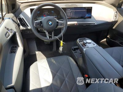 Zdjęcie 8 z 13 samochodu: 2025 BMW IX XDRIVE50 VIN:WB523CF05SCU86925 - miniatura