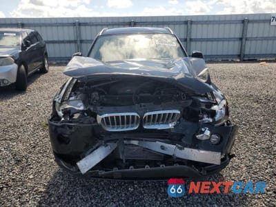 Piąte zdjęcie samochodu w środku: 2017 BMW X3 XDRIVE28I VIN:5UXWX9C38H0W79963 - miniatura
