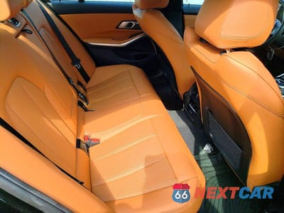 Zdjęcie 10 z 12 samochodu: 2023 BMW 330XI VIN:3MW89FF08P8D45454 - miniatura
