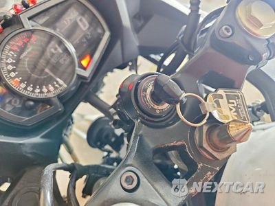 Zdjęcie 8 z 9 samochodu: 2023 KAWASAKI EX400 VIN:JKAEXKH17PDAP6535 - miniatura