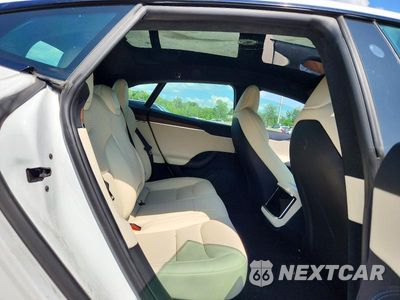 Zdjęcie 10 z 12 samochodu: 2023 TESLA MODEL S VIN:5YJSA1E56PF500319 - miniatura