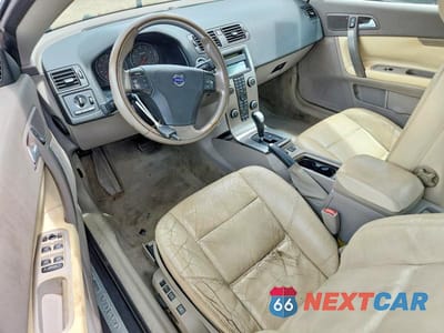 Zdjęcie 8 z 13 samochodu: 2006 VOLVO C70 T5 VIN:YV1MC68236J006258 - miniatura