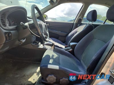 Zdjęcie 7 z 13 samochodu: 2005 NISSAN SENTRA 1.8 VIN:3N1CB51D85L562537 - miniatura