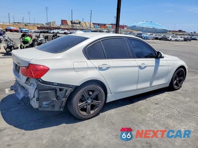 Trzecie zdjęcie samochodu z tyłu: 2015 BMW 328 I SULEV VIN:WBA3C1C56FK119540 - miniatura