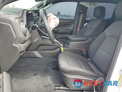 Zdjęcie 7 z 12 samochodu: 2025 CHEVROLET COLORADO VIN:1GCPTBEK9S1209293 - miniatura
