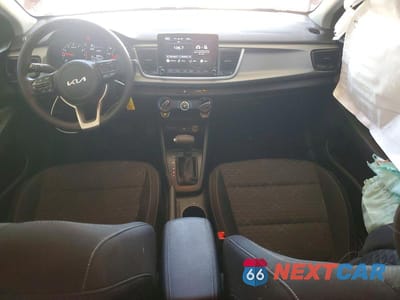 Zdjęcie 8 z 12 samochodu: 2023 KIA RIO S VIN:3KPA24AD3PE578330 - miniatura