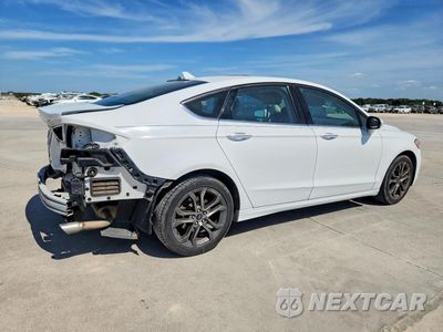 Trzecie zdjęcie samochodu z tyłu: 2020 FORD FUSION SEL VIN:3FA6P0CD3LR131289 - miniatura