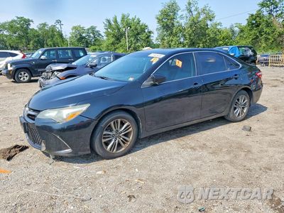 2015 TOYOTA CAMRY SE 4T1BF1FK3FU052385 - główne zdjęcie licytacji z USA - miniatura