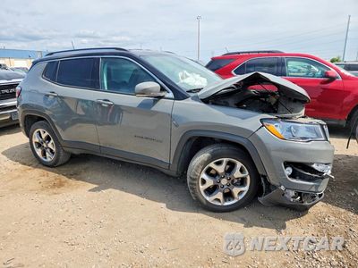 Czwarte zdjęcie samochodu z boku: 2020 JEEP COMPASS LIMITED VIN:3C4NJDCB6LT146742 - miniatura