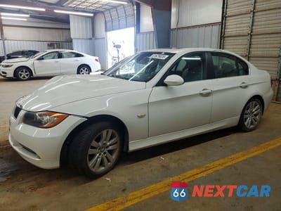 2006 BMW 330 I WBAVB33556PS15931 - główne zdjęcie licytacji z USA - miniatura