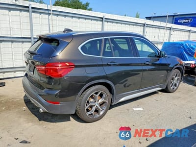 Trzecie zdjęcie samochodu z tyłu: 2016 BMW X1 XDRIVE28I VIN:WBXHT3C38G5E51262 - miniatura