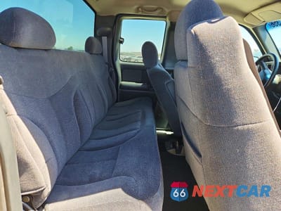 Zdjęcie 10 z 12 samochodu: 2000 GMC NEW SIERRA C1500 VIN:1GTEC19T6YZ329664 - miniatura