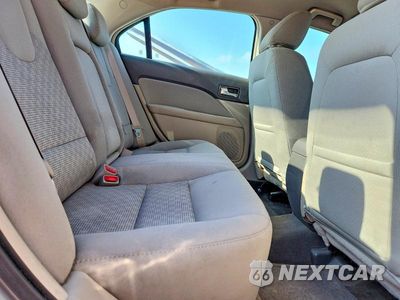 Zdjęcie 10 z 12 samochodu: 2010 FORD FUSION SE VIN:3FAHP0HA4AR405863 - miniatura