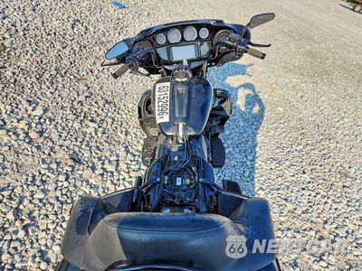 Zdjęcie 6 z 9 samochodu: 2014 HARLEY-DAVIDSON FLHTK ELECTRA GLIDE ULTRA LIMITED VIN:1HD1KEL11EB658386 - miniatura