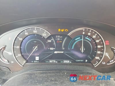 Zdjęcie 9 z 12 samochodu: 2019 BMW 530E VIN:WBAJA9C53KB399374 - miniatura