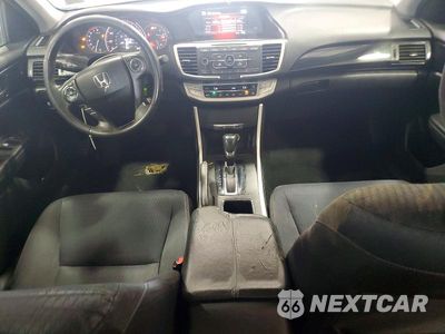 Zdjęcie 8 z 13 samochodu: 2015 HONDA ACCORD SPORT VIN:1HGCR2F57FA090673 - miniatura