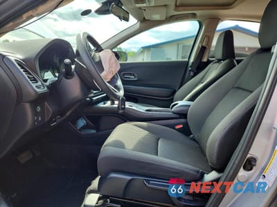 Zdjęcie 7 z 13 samochodu: 2022 HONDA HR-V EX VIN:3CZRU6H55NM773124 - miniatura